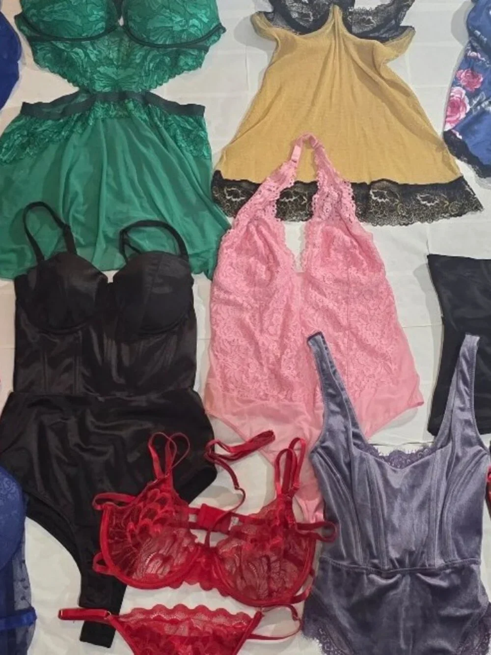 Huge lot! 70 pc lot!!